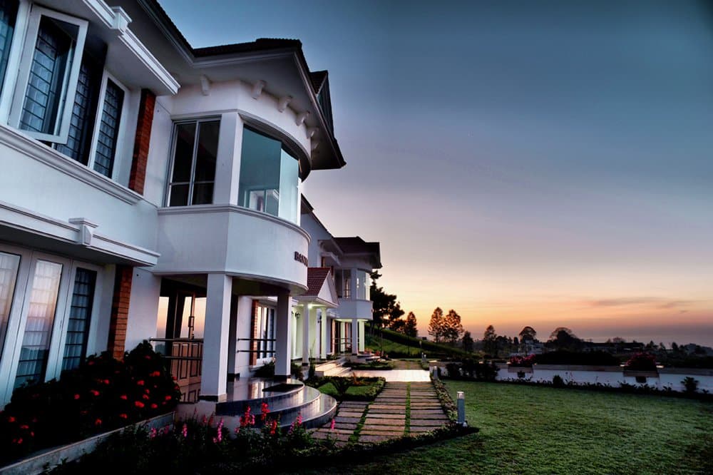 Twin Tree Mountain Resort