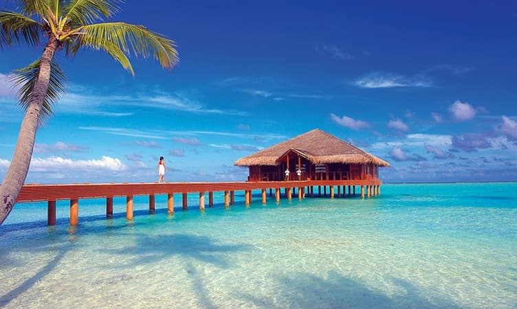 Medhufushi Island Resort, Maldives 2022 | Book @ Flat 20% off