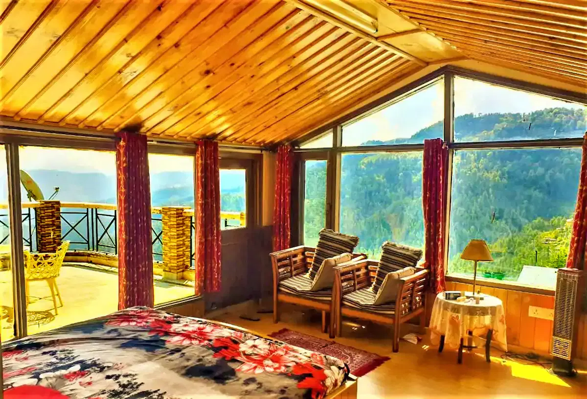 Wooden Attic Workation, Mashobra