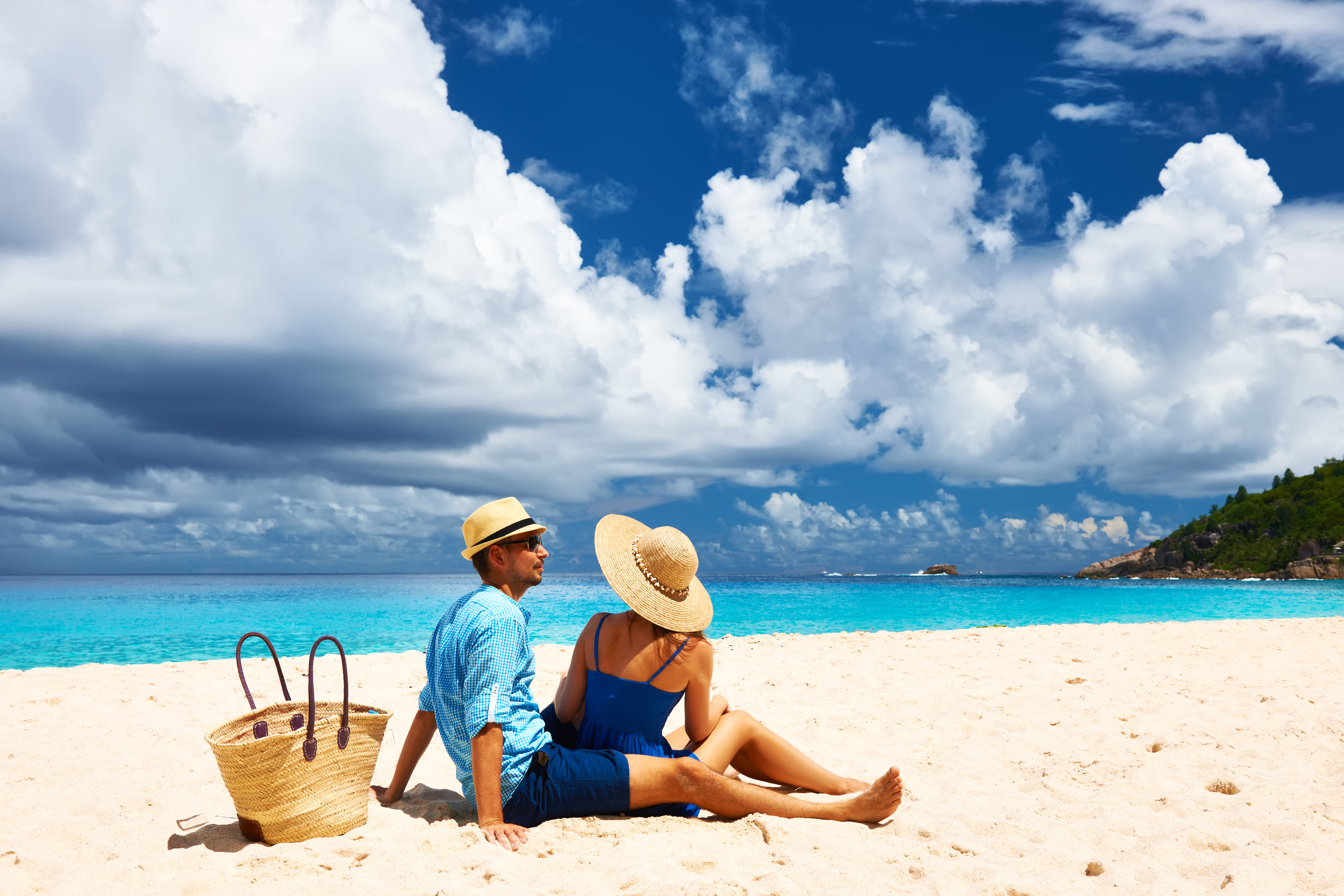 Seychelles 6 Days Luxury Honeymoon Package 2022 | Flat 15% off