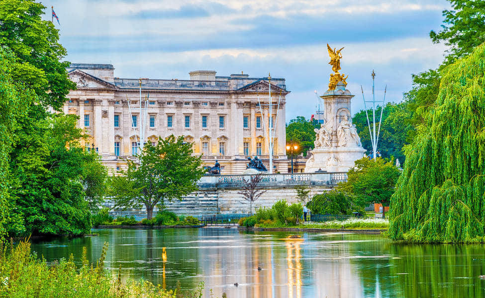 Uk Tour Package from India 2023 | Flat 12% off