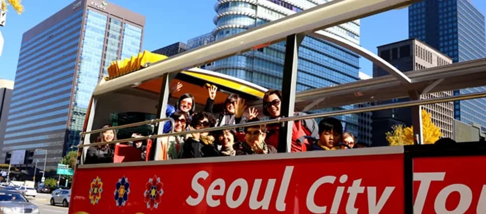 Seoul City Sightseeing Bus Tour: Book @ Flat 15% off