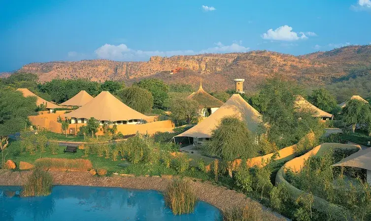 The Oberoi Vanyavilas Wildlife Resort, Ranthambore