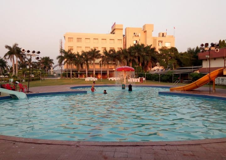 Meghdoot Resort, Ujjain
