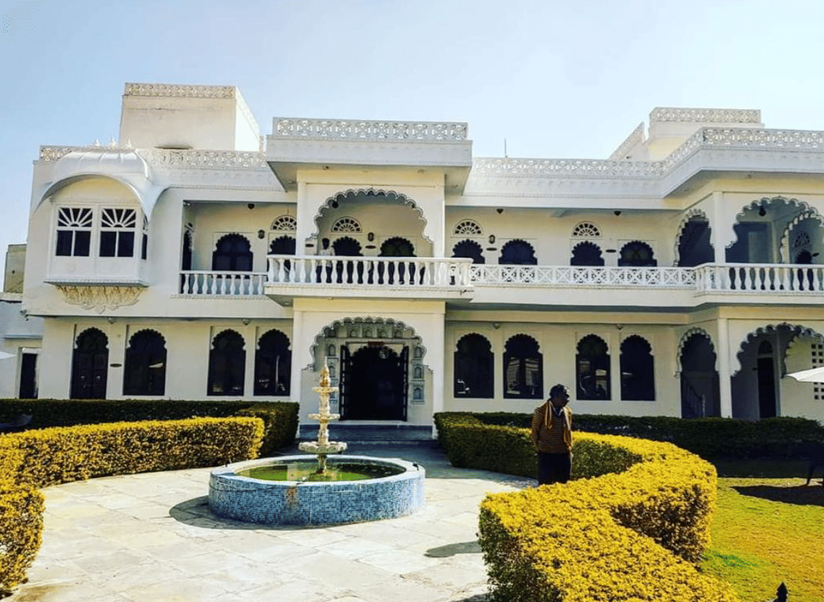 Bonjour Paradise Resort