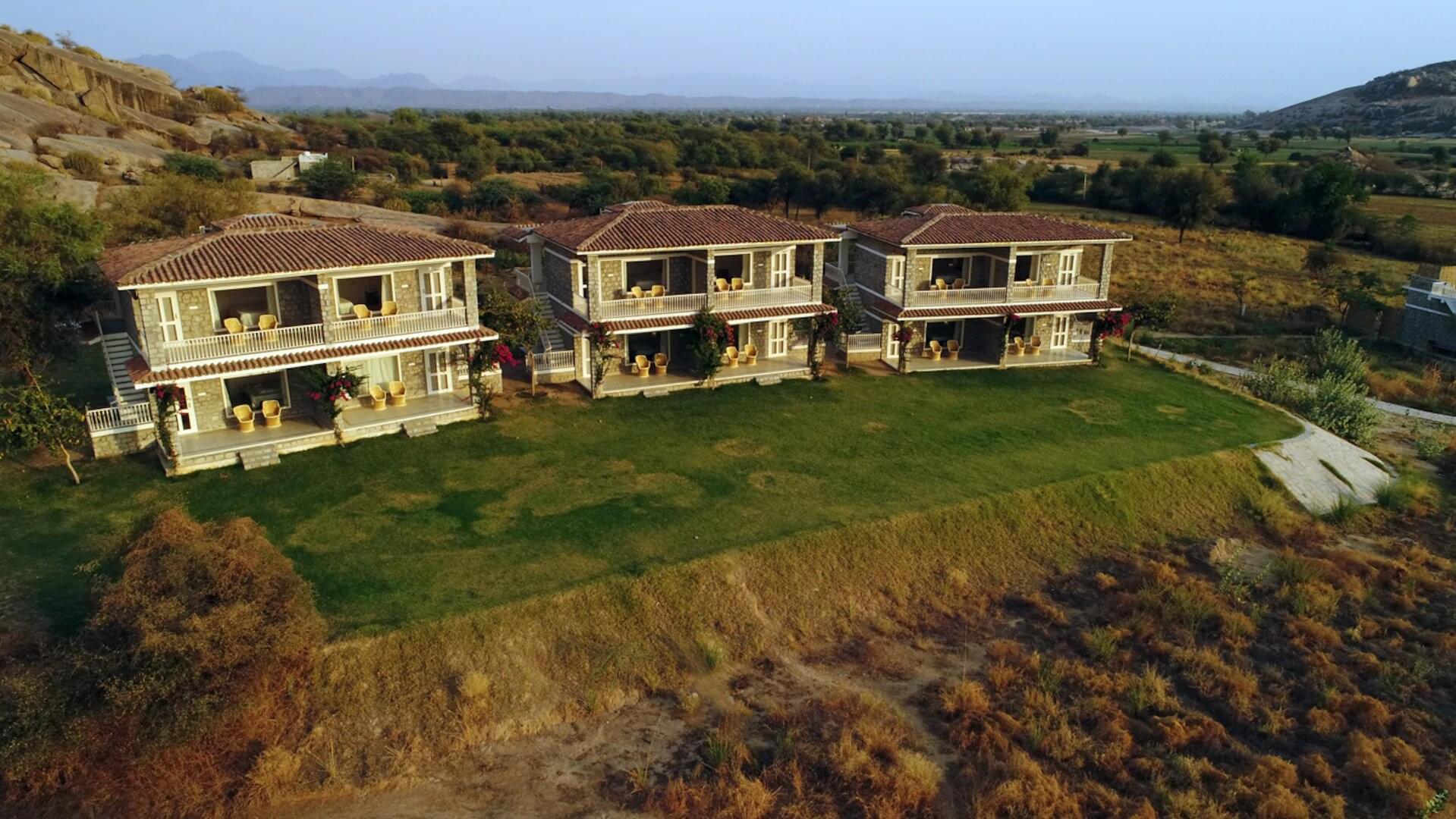 10 Resorts in Bera Rajasthan, Book Now & Get Upto 50% Off