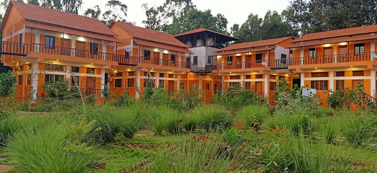 15 Resorts in Auroville, Book Now & Get Upto 50% Off