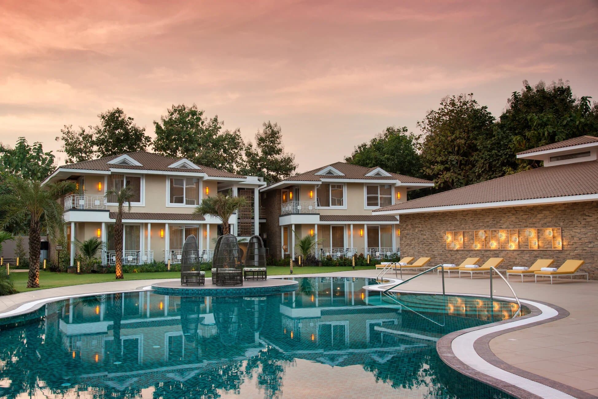 10 Resorts near Vadodara For Weekend, Book @ 50% Off