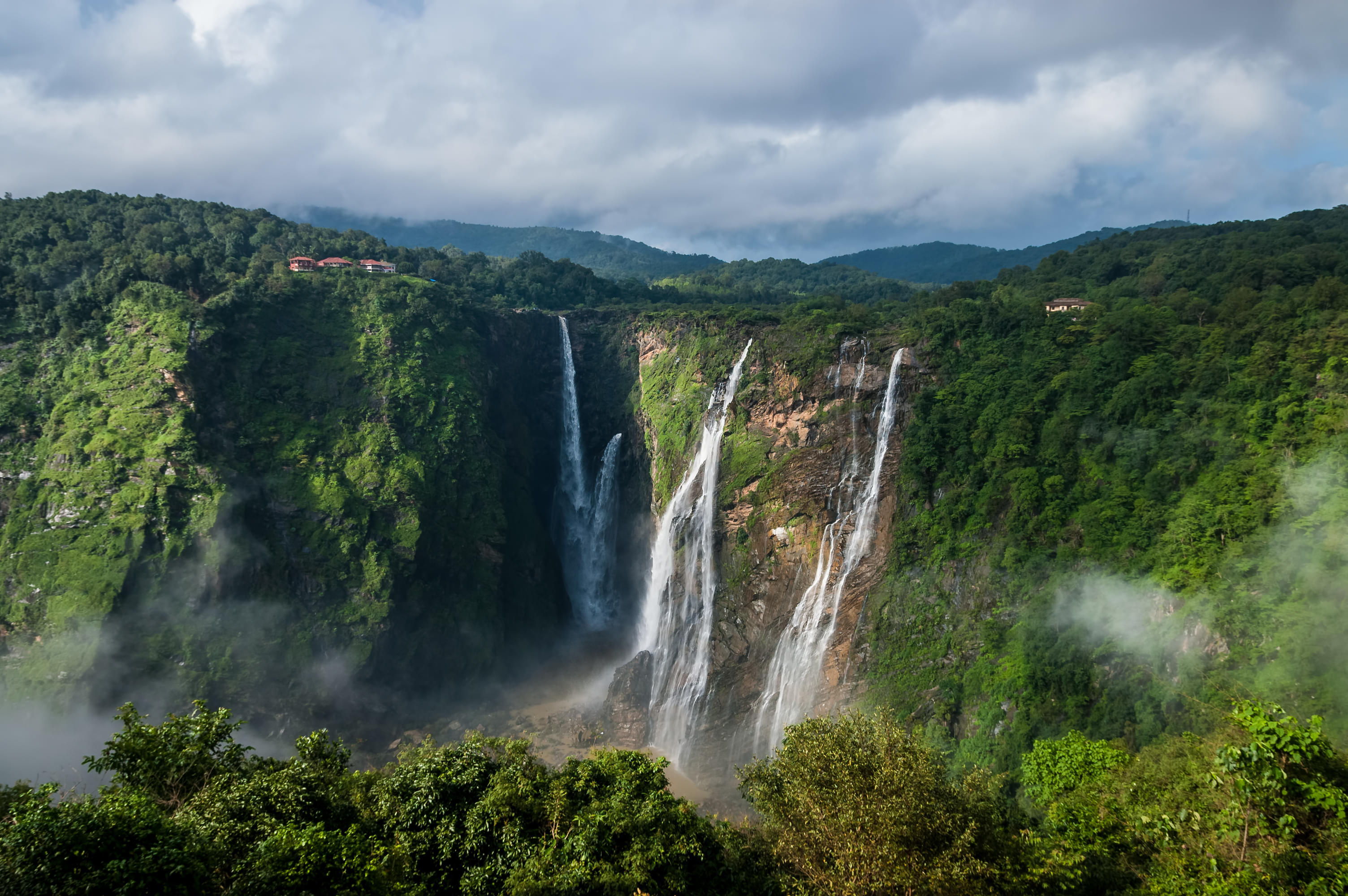 10 Homestays near Jog Falls, Book Now &amp; Get Upto 50% Off
