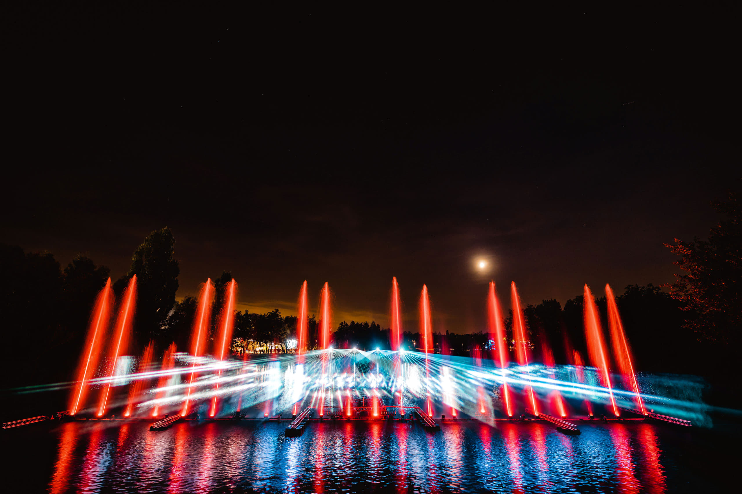 Laser Show at Mangal Talab, Patna | Book Now @19% off