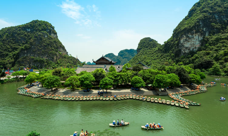 Ninh Van Bay