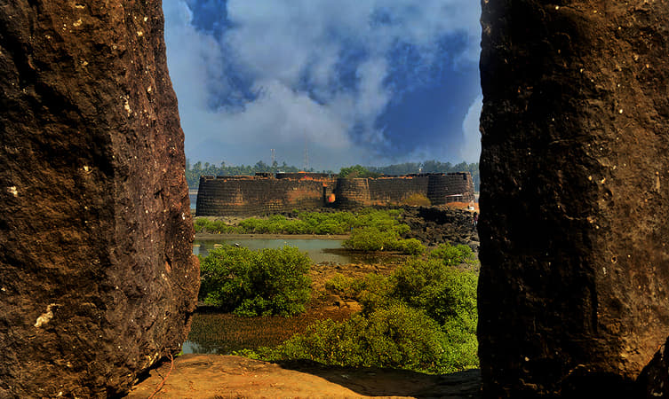 6 Sea Forts In Maharashtra Symbolising Past Glory To Visit 2025