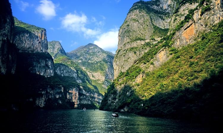 Yangtze River and the Three Gorges