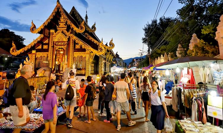 Stroll the Weekend Markets