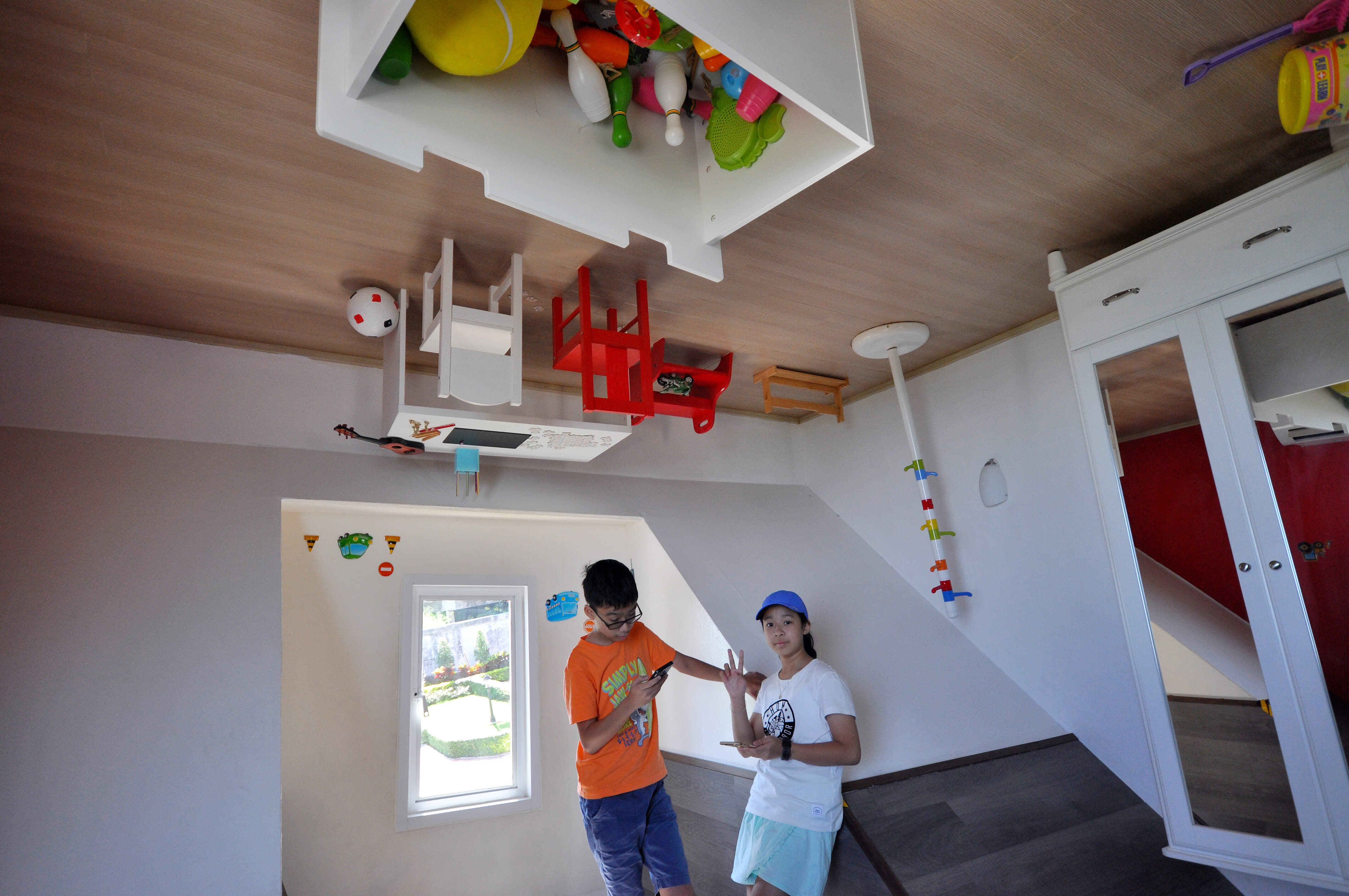 Enjoy at Upside Down house