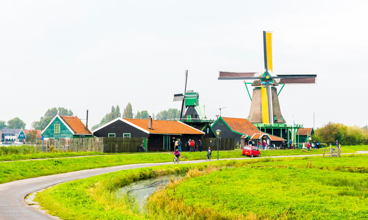 Trip to Zaanse Schans and Volendam