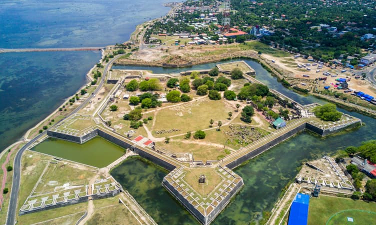 1638255172 jaffna fort sri lanka