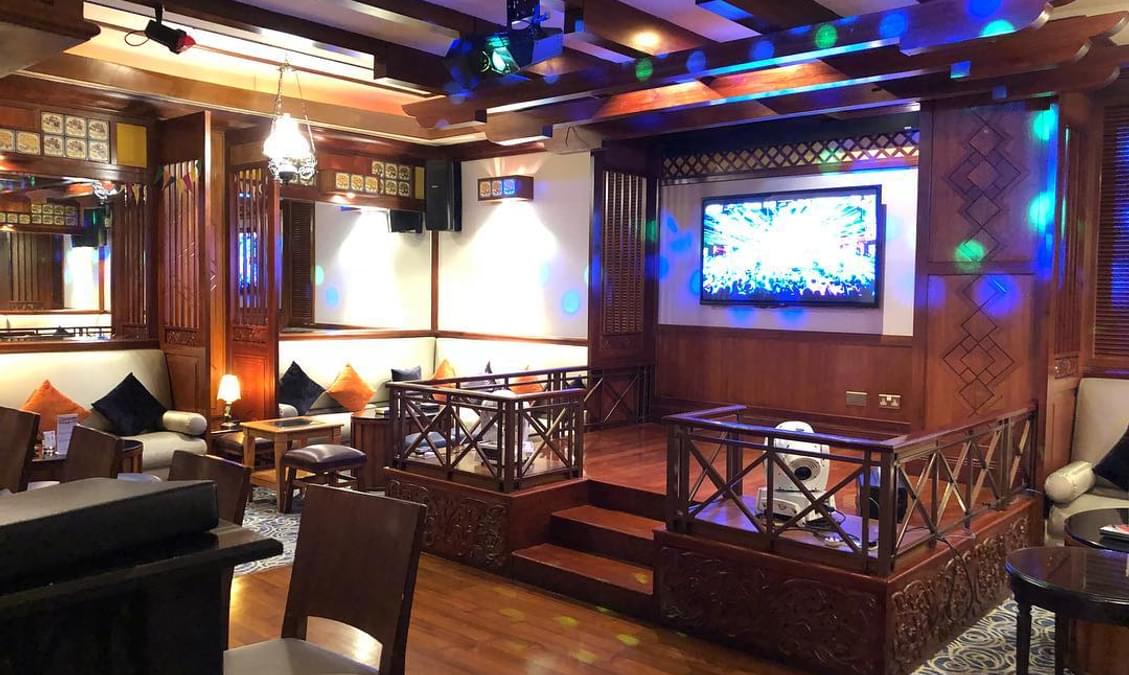 10 Best Karaoke in Dubai To Enjoy Music With Food!