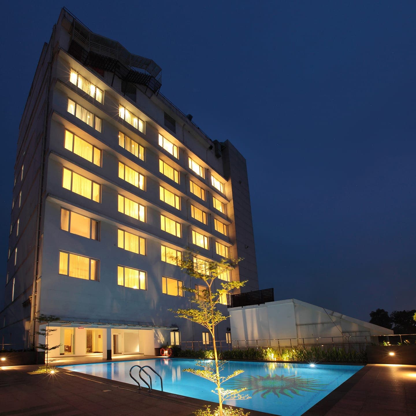 20 Luxury 5 Star Resorts in Kochi | Book Now @ Upto 50% Off