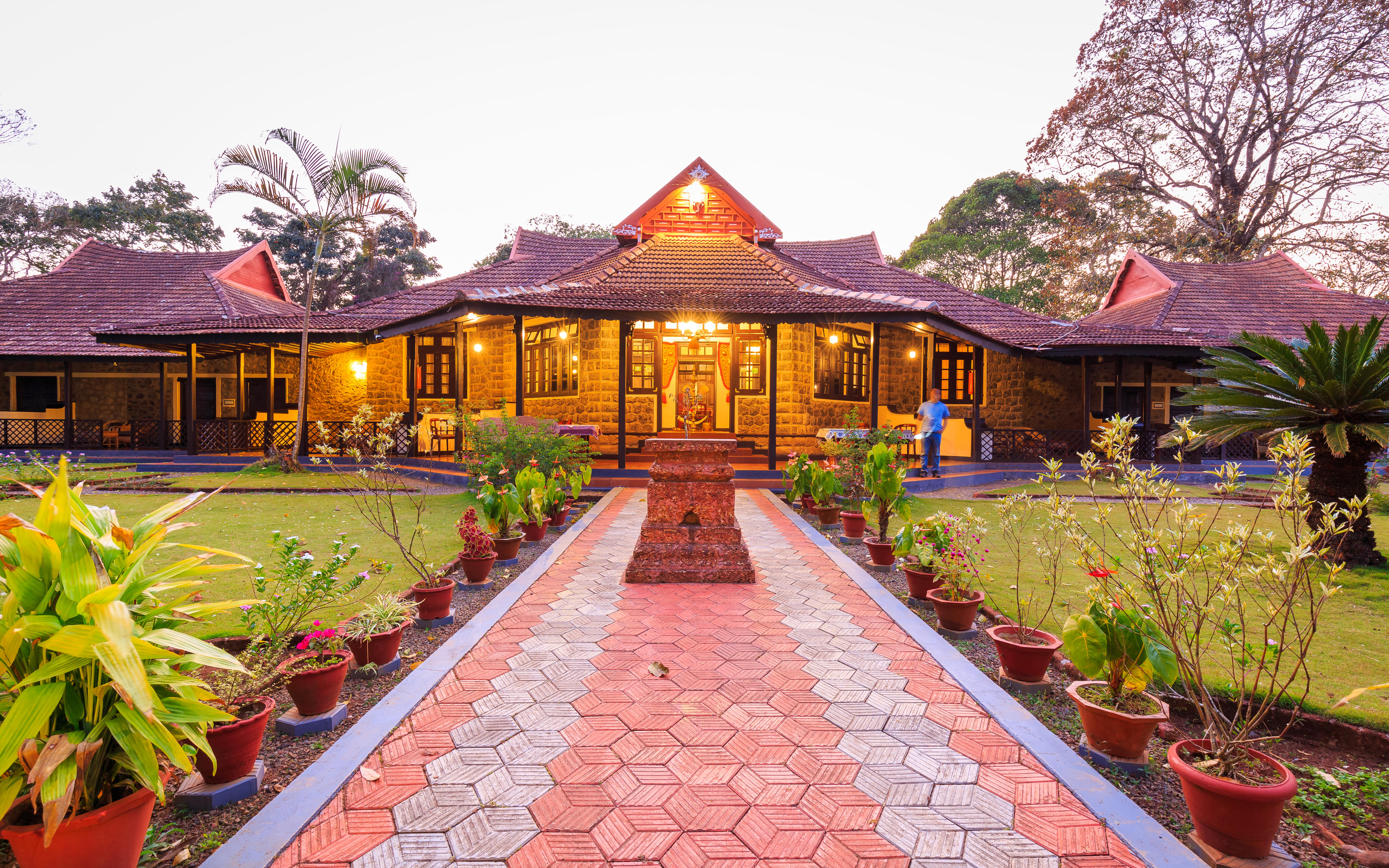 15 Cottages in Thekkady| Book Now @ Upto 50% Off
