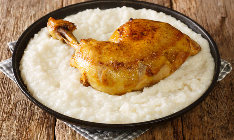 Guide To The Best Saudi Dishes & Where to Eat Them!