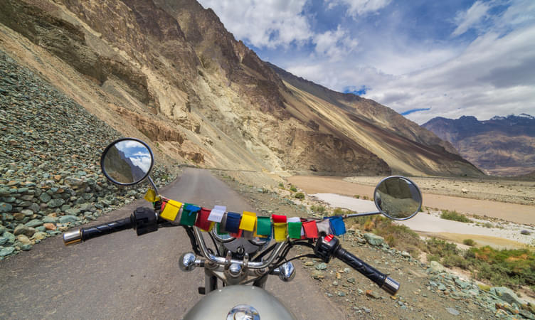Things to Carry for Ladakh Trip