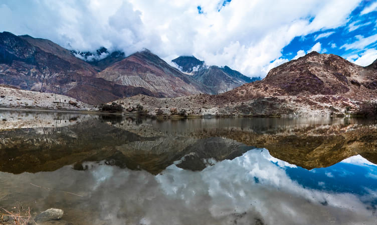 Yarab Tso Lake