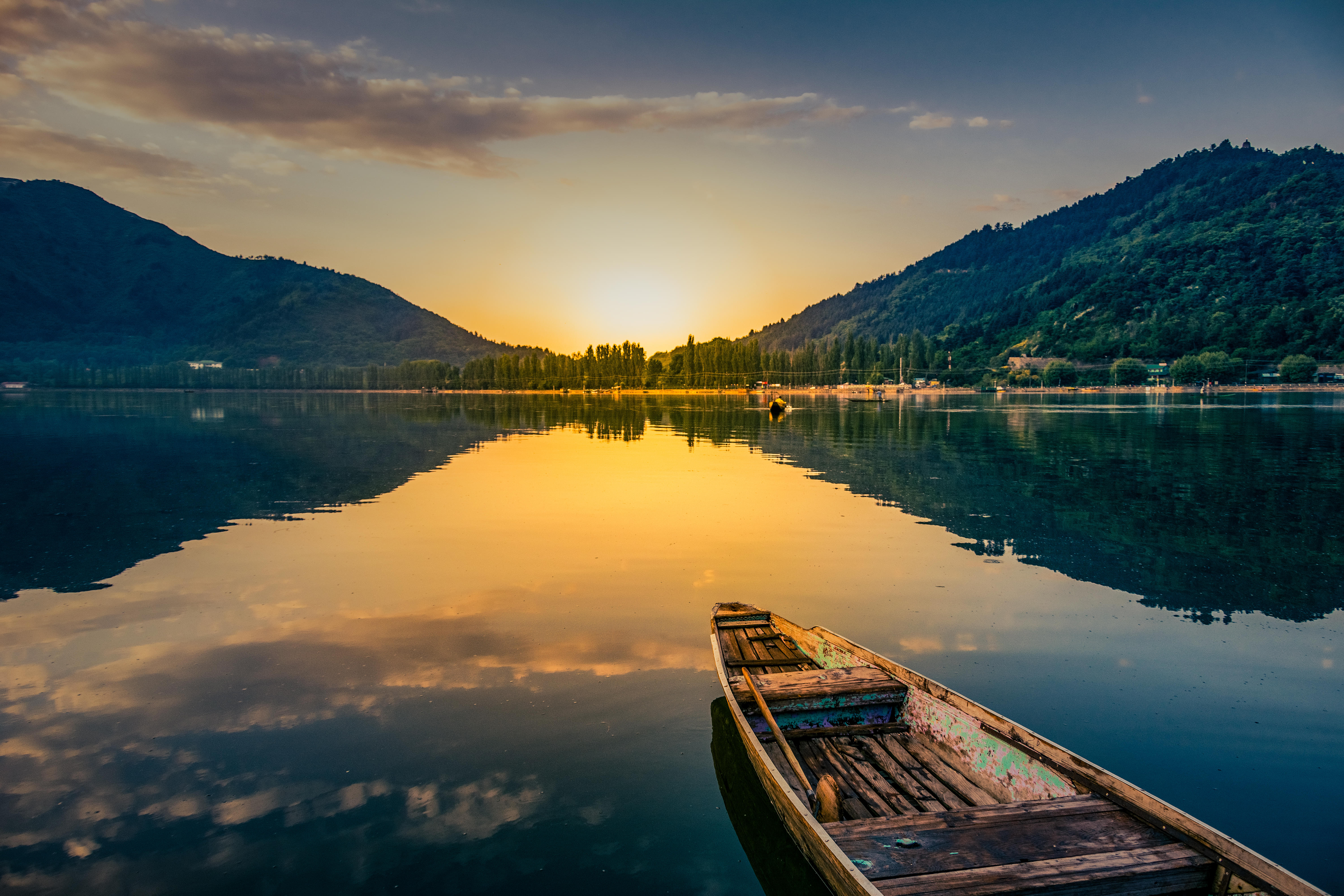  10 Offbeat Places in Kashmir For A Blissful Holiday Experience!