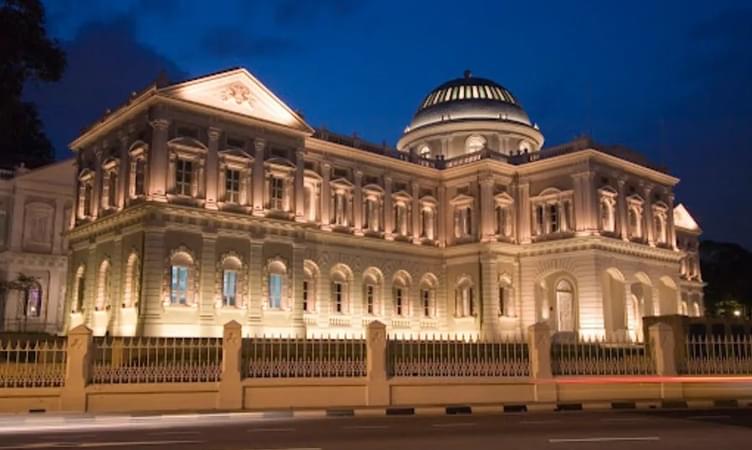 Go to National Museum of Singapore