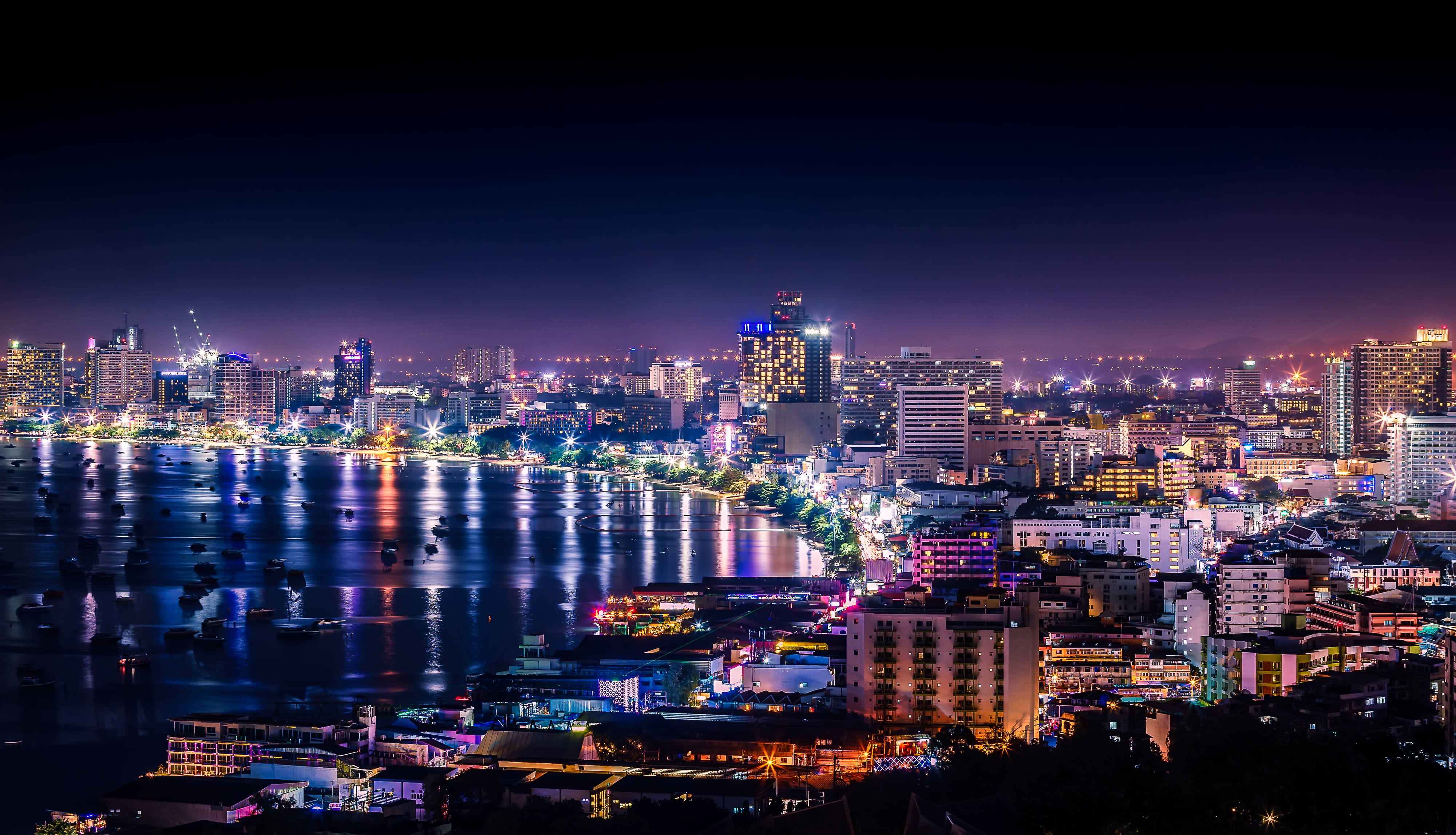 10 Best Places to Visit in Pattaya at Night: {{year}} Updated List