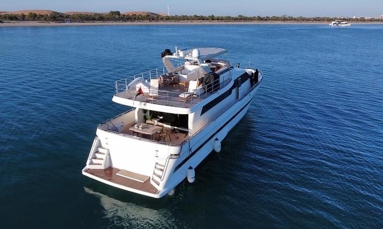 Luxury Yacht Party Abu Dhabi 