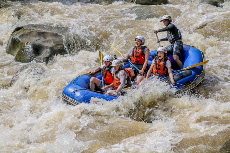 Rafting on the Mae Taeng River