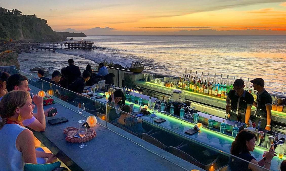 10 Jimbaran Nightlife Experience Jimbaran Beach Clubs & Bars