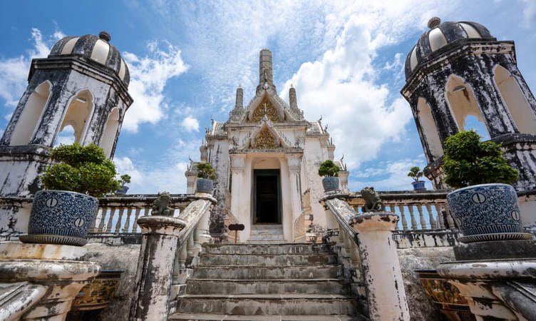 Visit the Phra Nakhon Khiri Historical Park