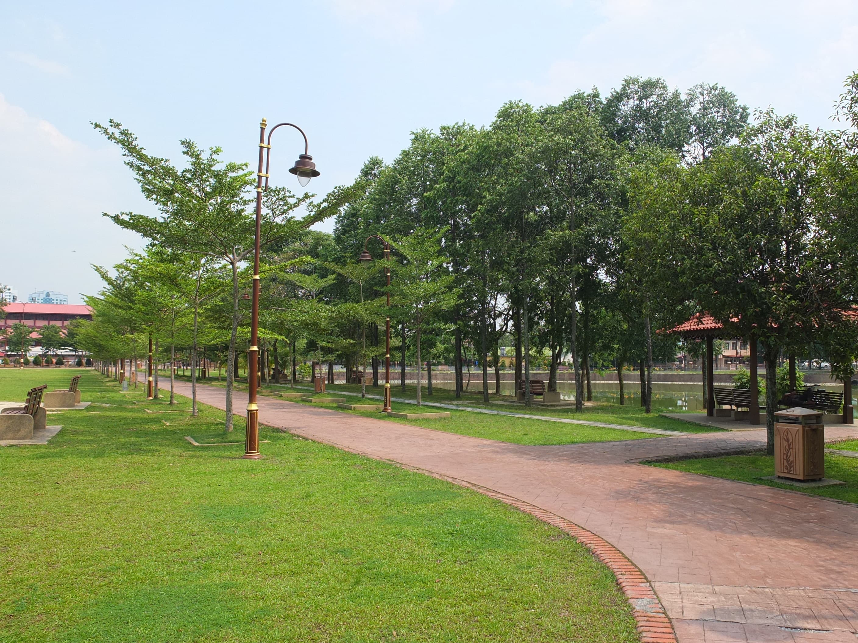 Taman Tasik Datuk Keramat