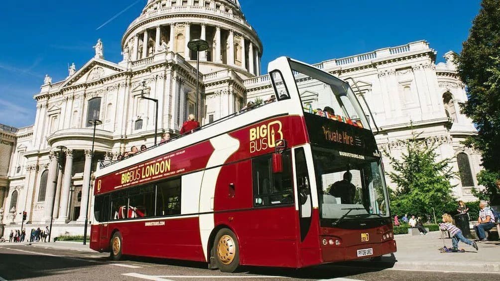Take The London Hop-On Hop-Off Bus Tour