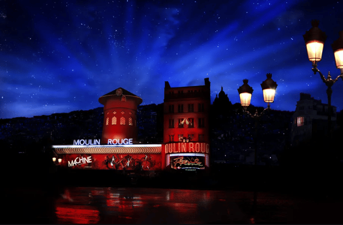 Enjoy Cabaret At Moulin Rouge