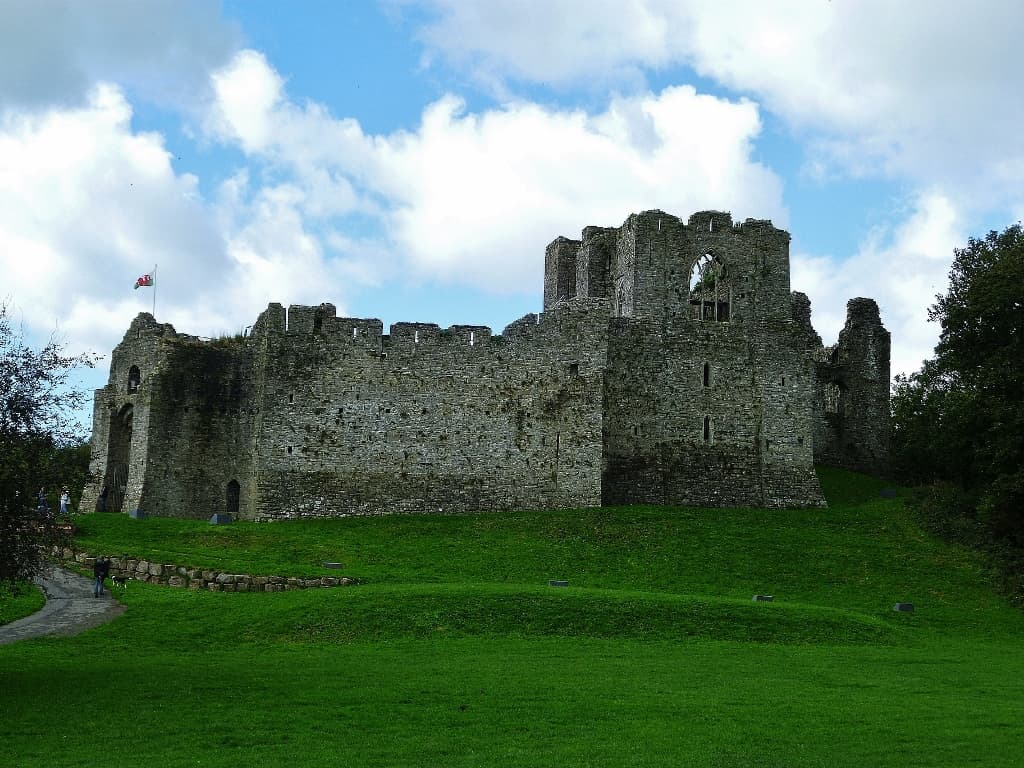 Oystermouth Castle