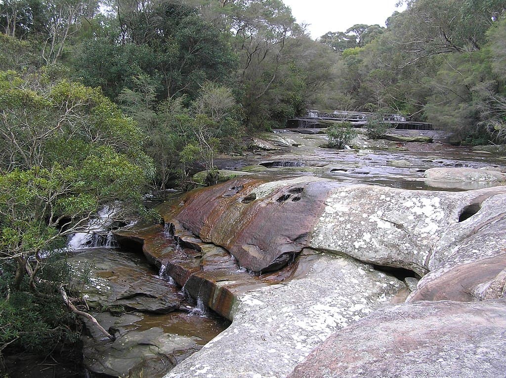 Somersby Falls