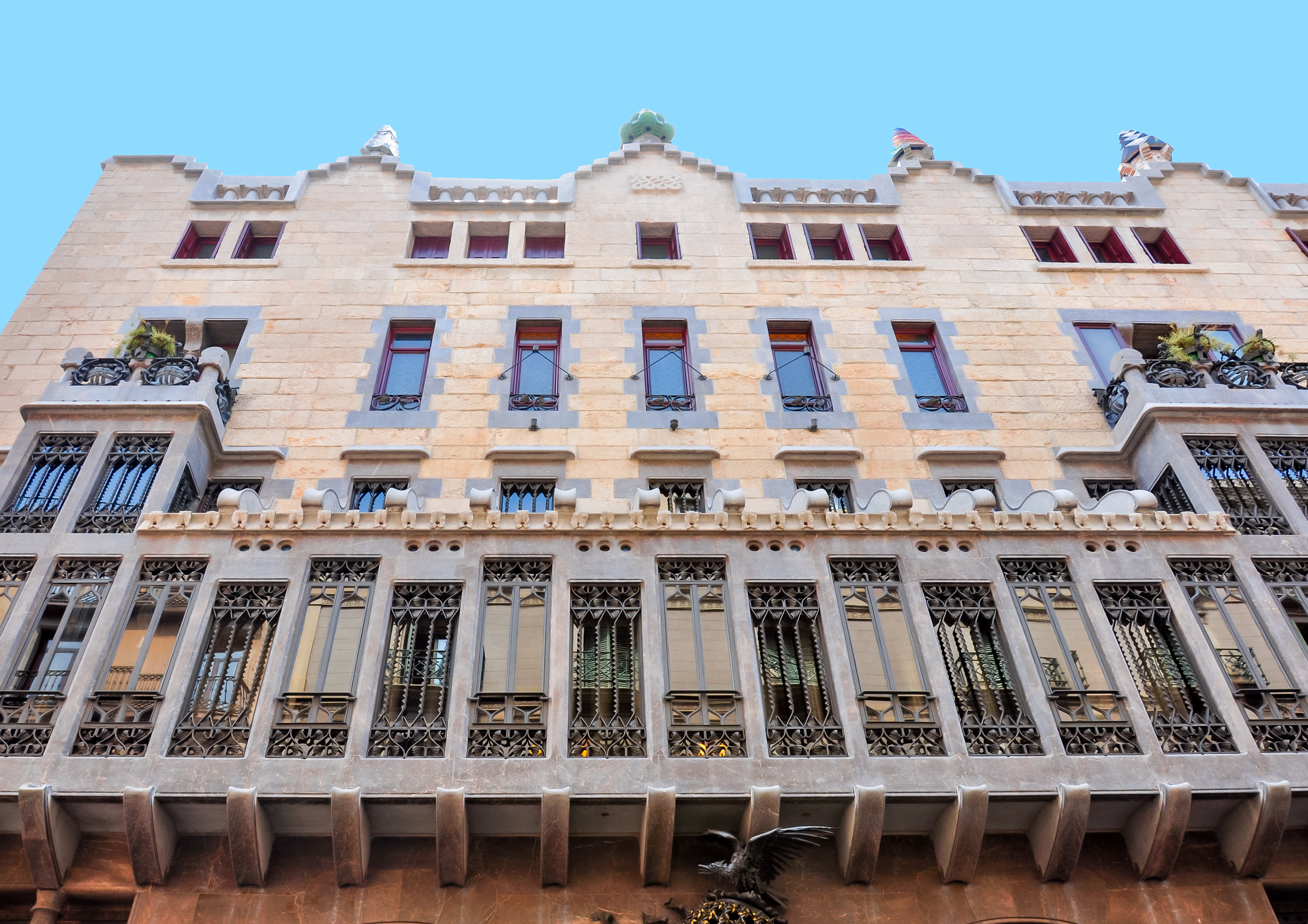 Explore Guell Palace