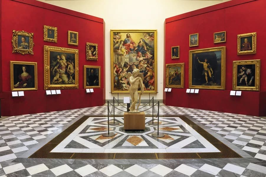 Pay A Visit At Uffizi Gallery
