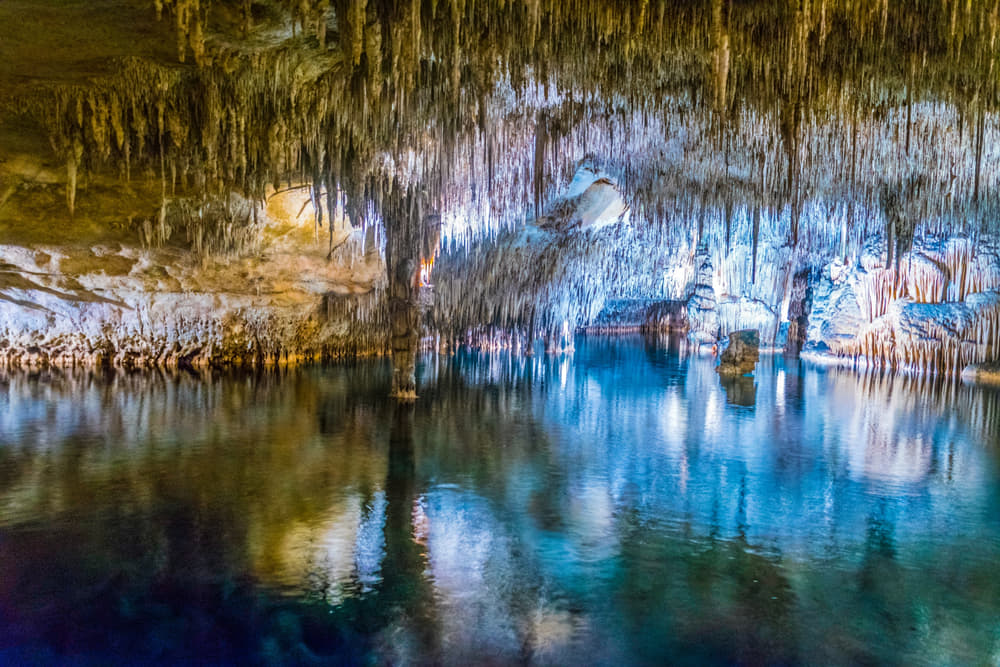 Explore The Drach Cuevas Underground
