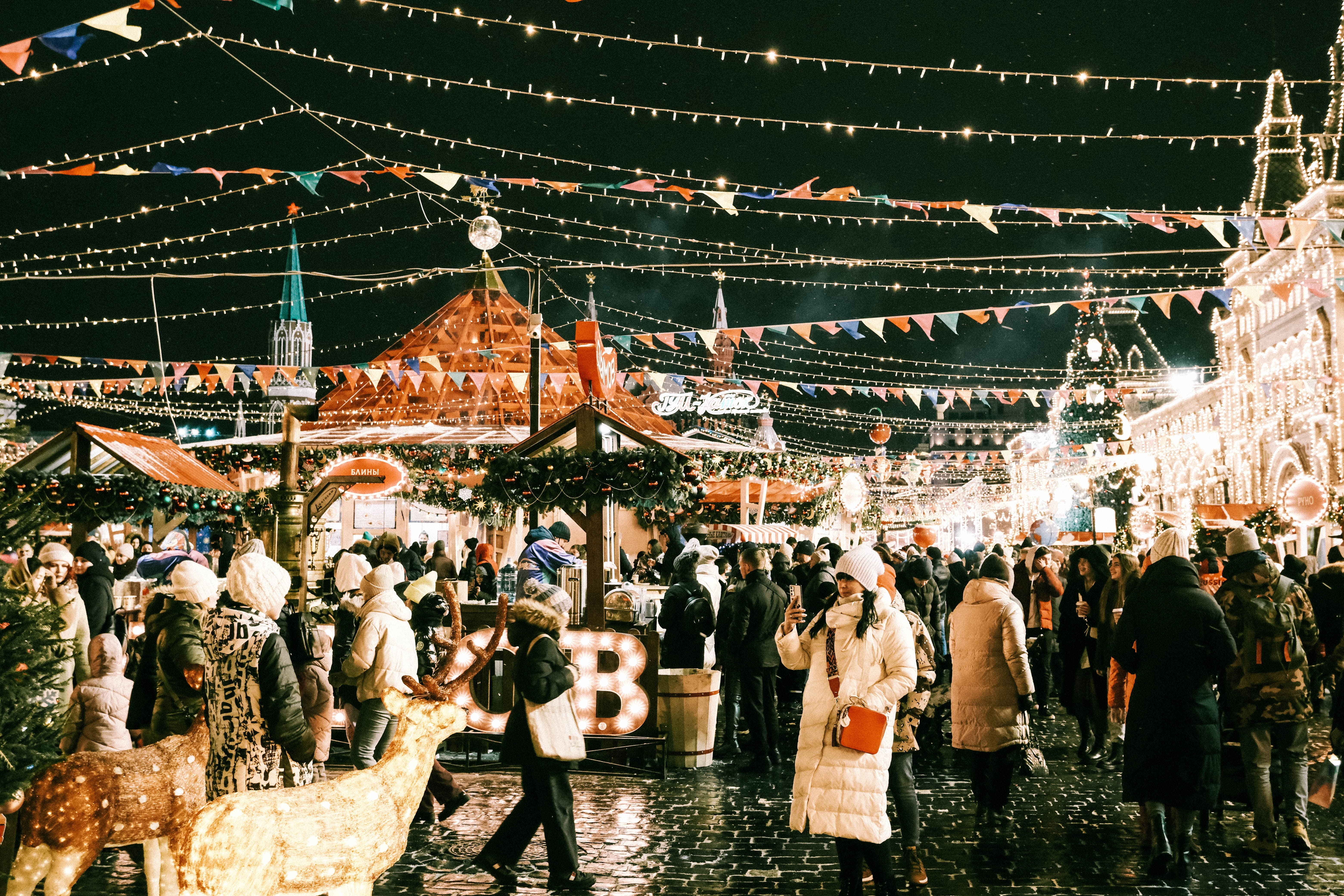 Christmas in New York: Things to Do, What to Pack & More!