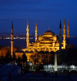 3 Days in Istanbul | Attractions to See, Travel Tips & More!  