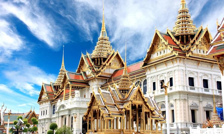 Learn about Thai history at the Grand Palace