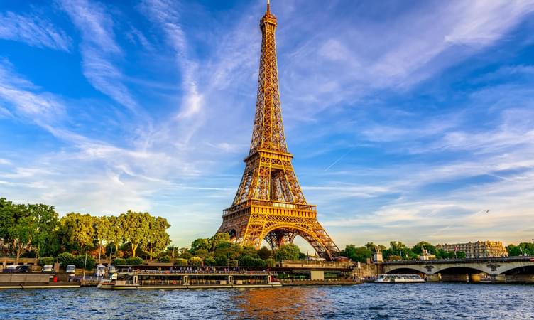 Discover the Romance of Paris