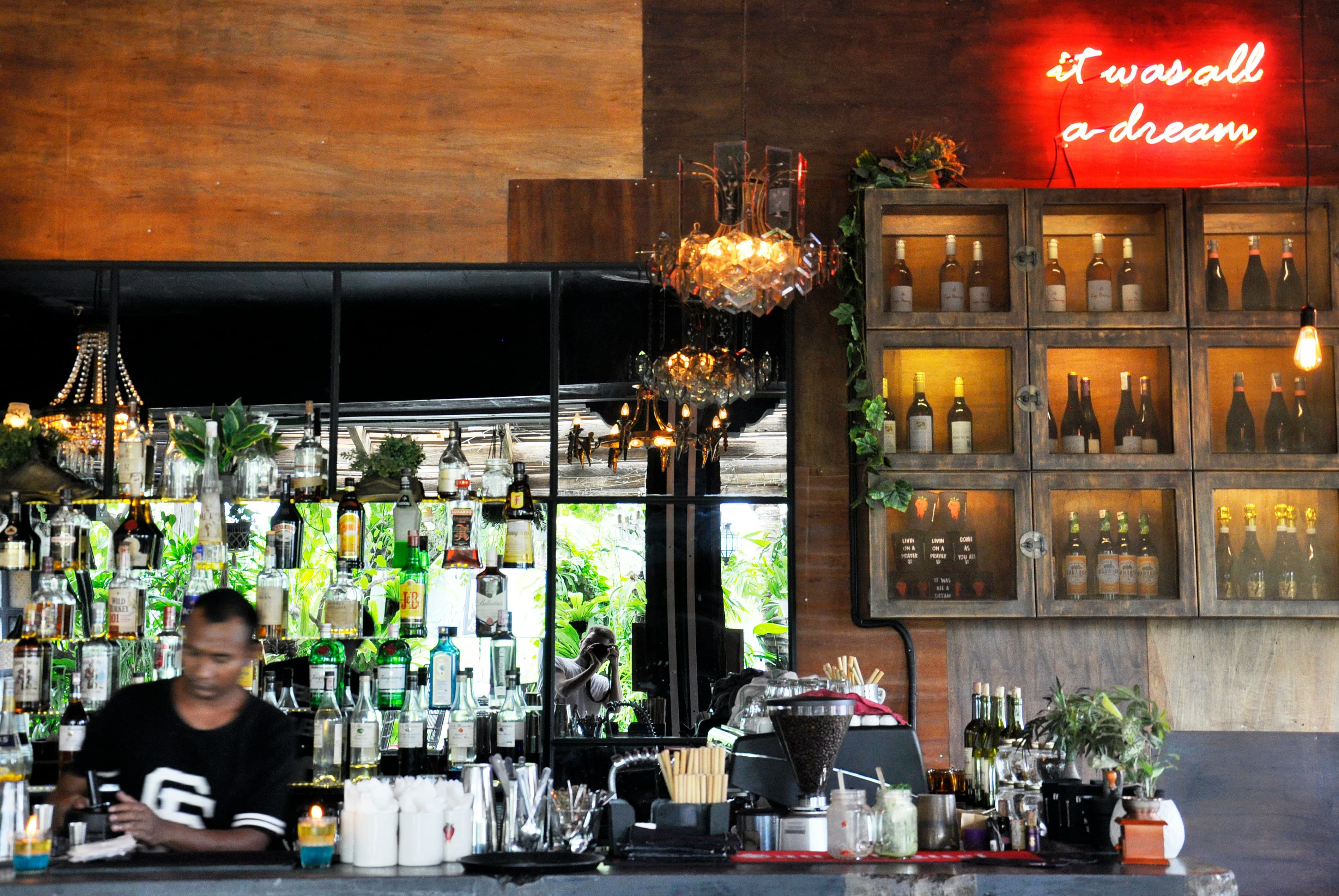 Anam Vegan Restaurant