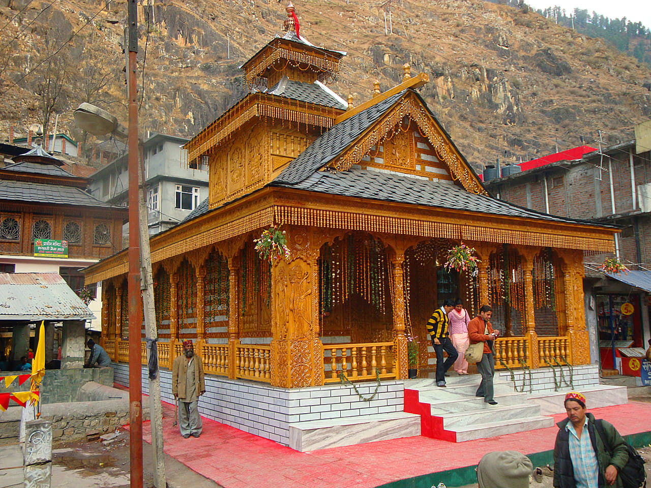 Naina Devi Temple 
