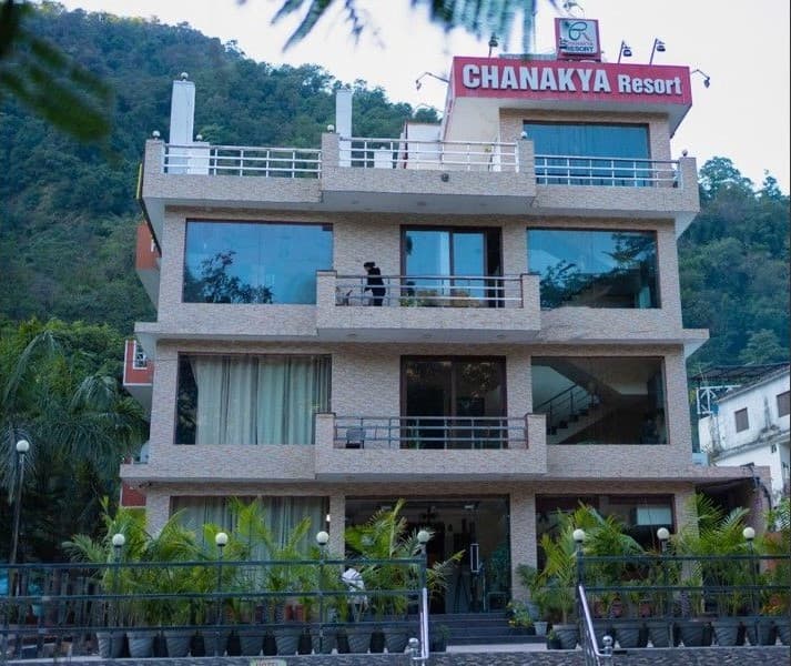 Chanakya Resort