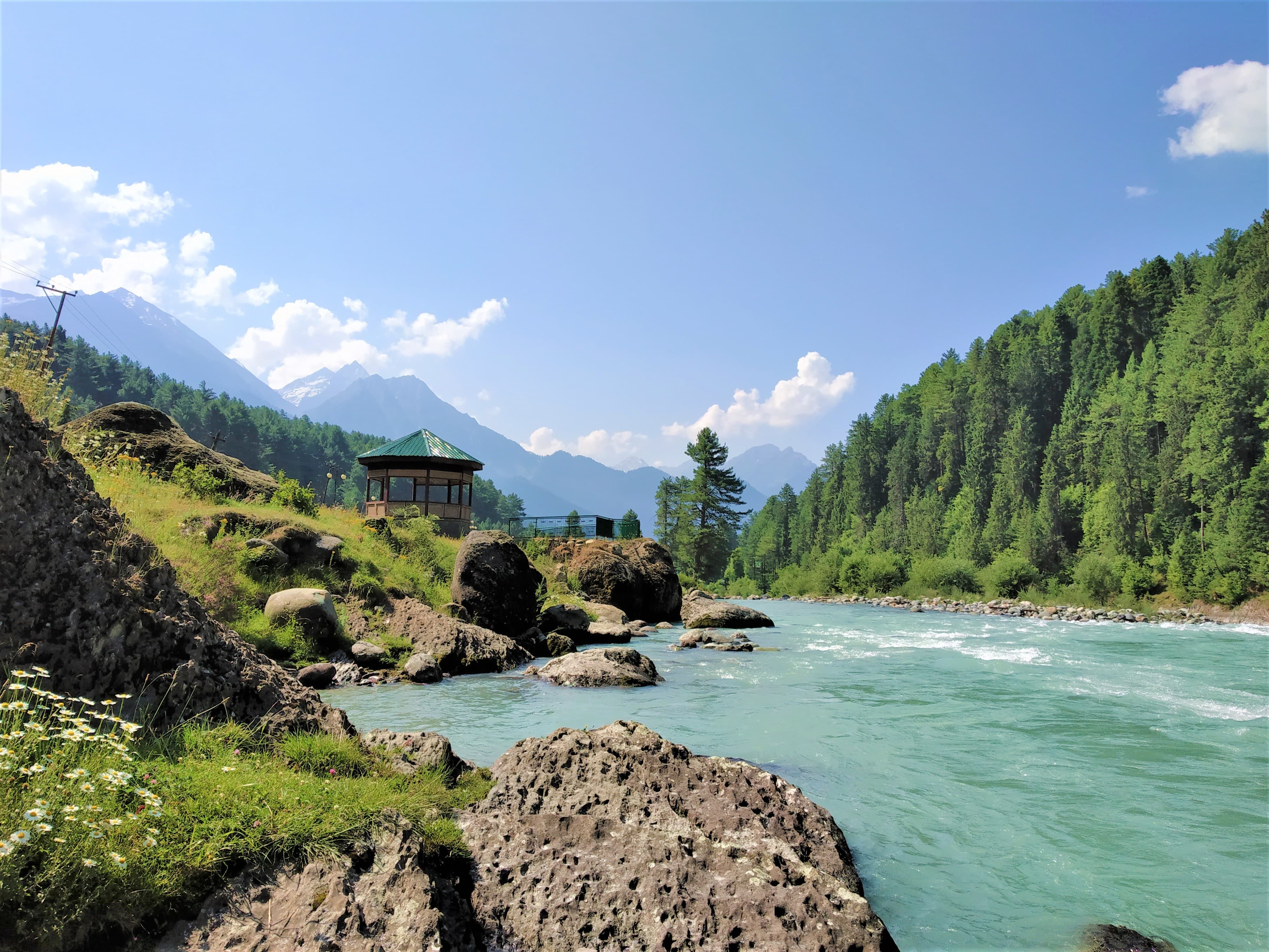 Pahalgam in June | Weather, What to Pack & Activities to Do!